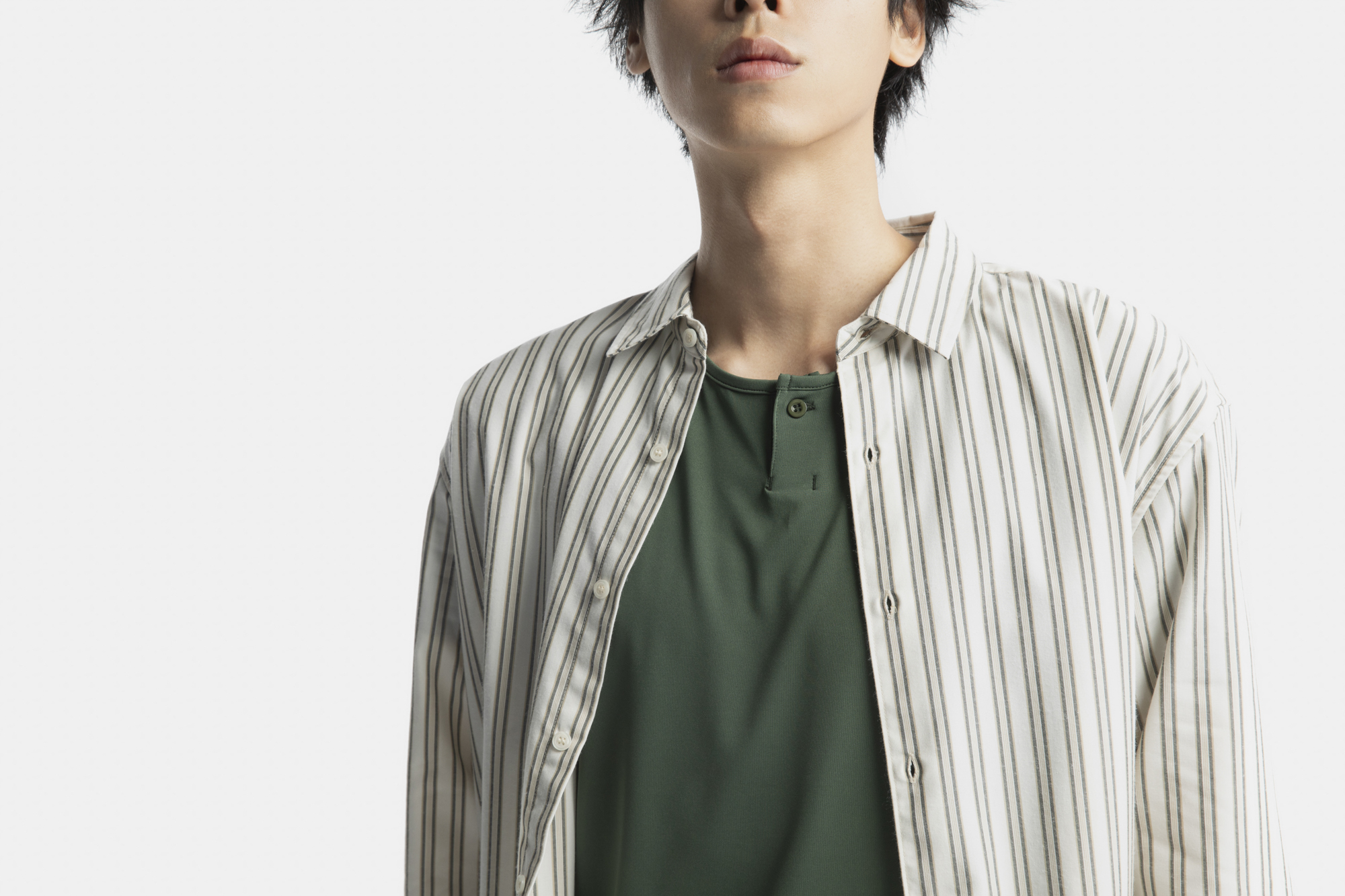 mr.maestro Clutch Henley Shirt Moss Green 亨利領衫 苔綠色 (機能衣)