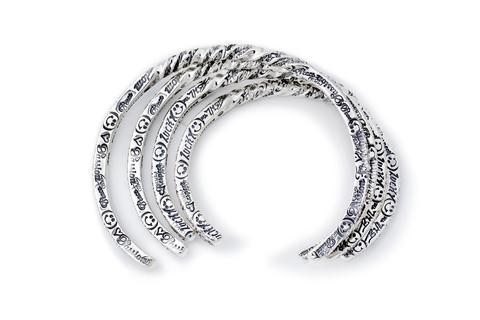 B608 塗鴉方形細扭紋手鐲