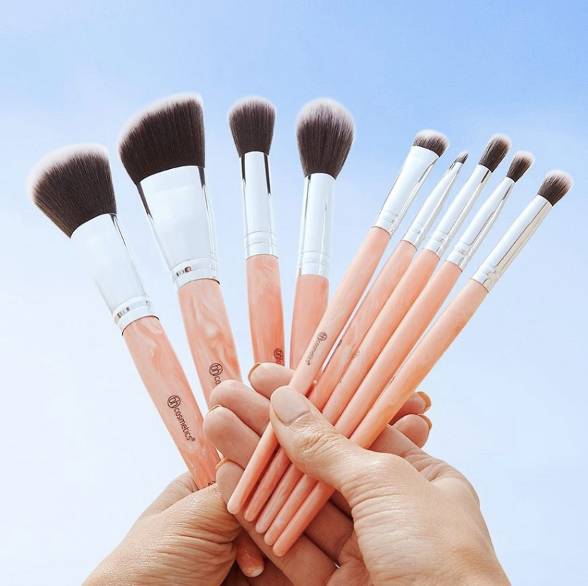 **特價** BH Cosmetics Rose Quartz 粉紅雲石9件掃套裝