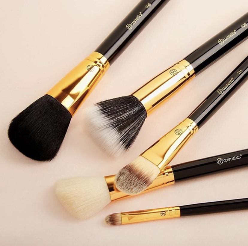 **特價** BH cosmetics Face Essentials 5支掃套裝