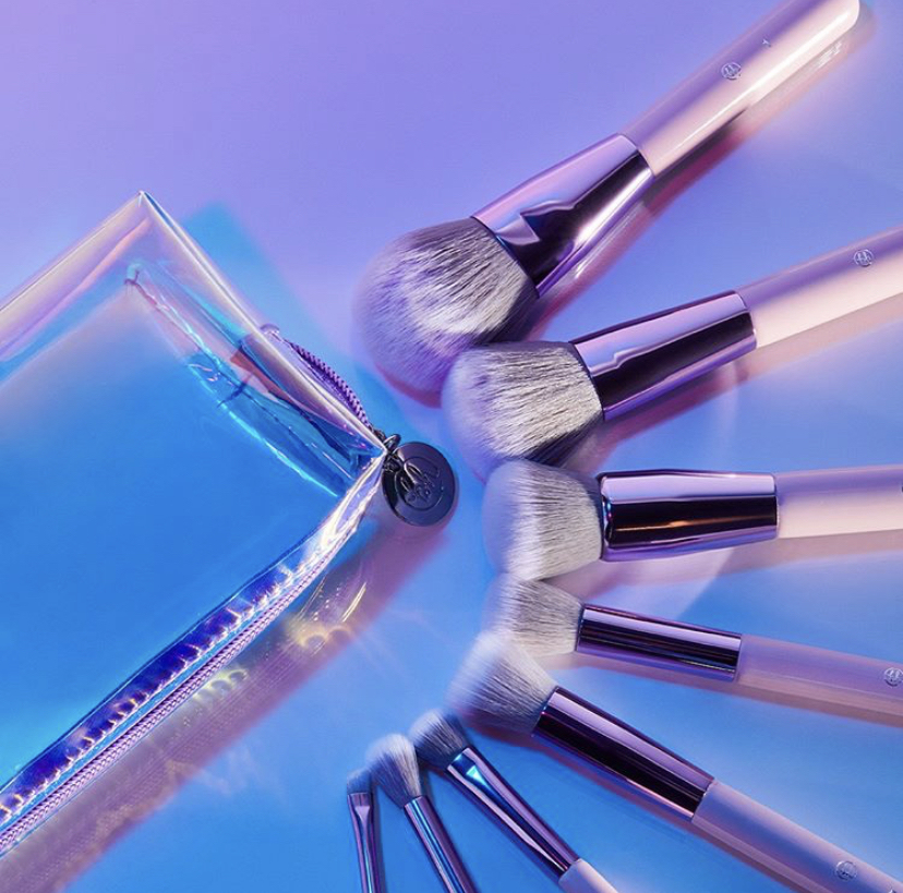 **特價** BH Cosmeitcs Opallusion: Dreamy 8件掃+袋套裝