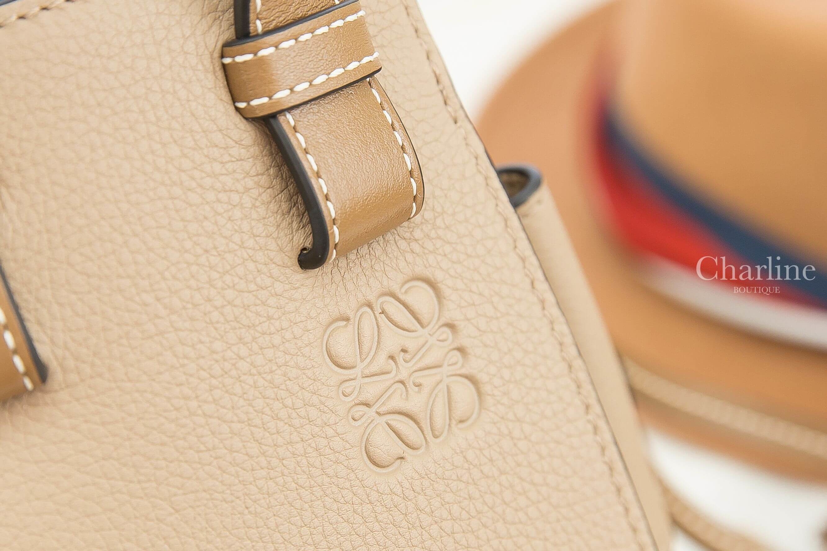 Loewe Hammock Drawstring Small Bag Sand/Mink 沙色拼貂褐色小型手提肩背包