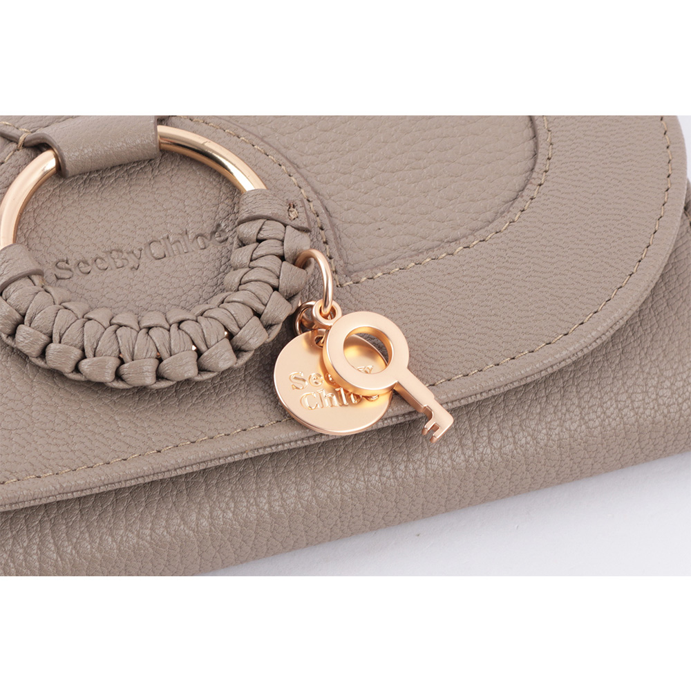 【See by Chloé】HANA系列壓釦翻蓋長夾(灰色)