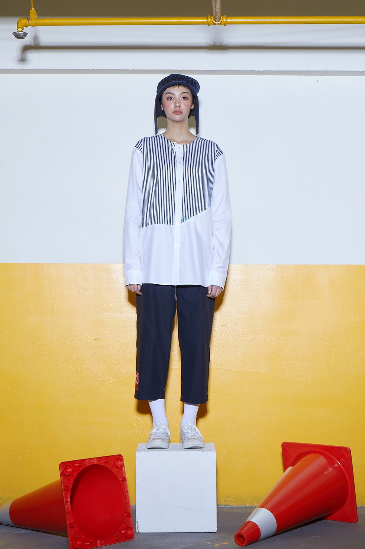 小人物 - 無領條紋拼接襯衫 (黑白條)