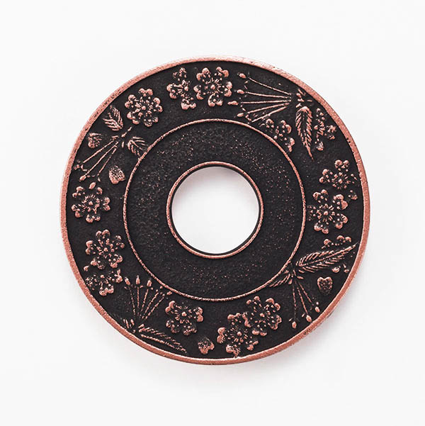 【岩鑄】丸型櫻 鑄鐵壺墊-黑色