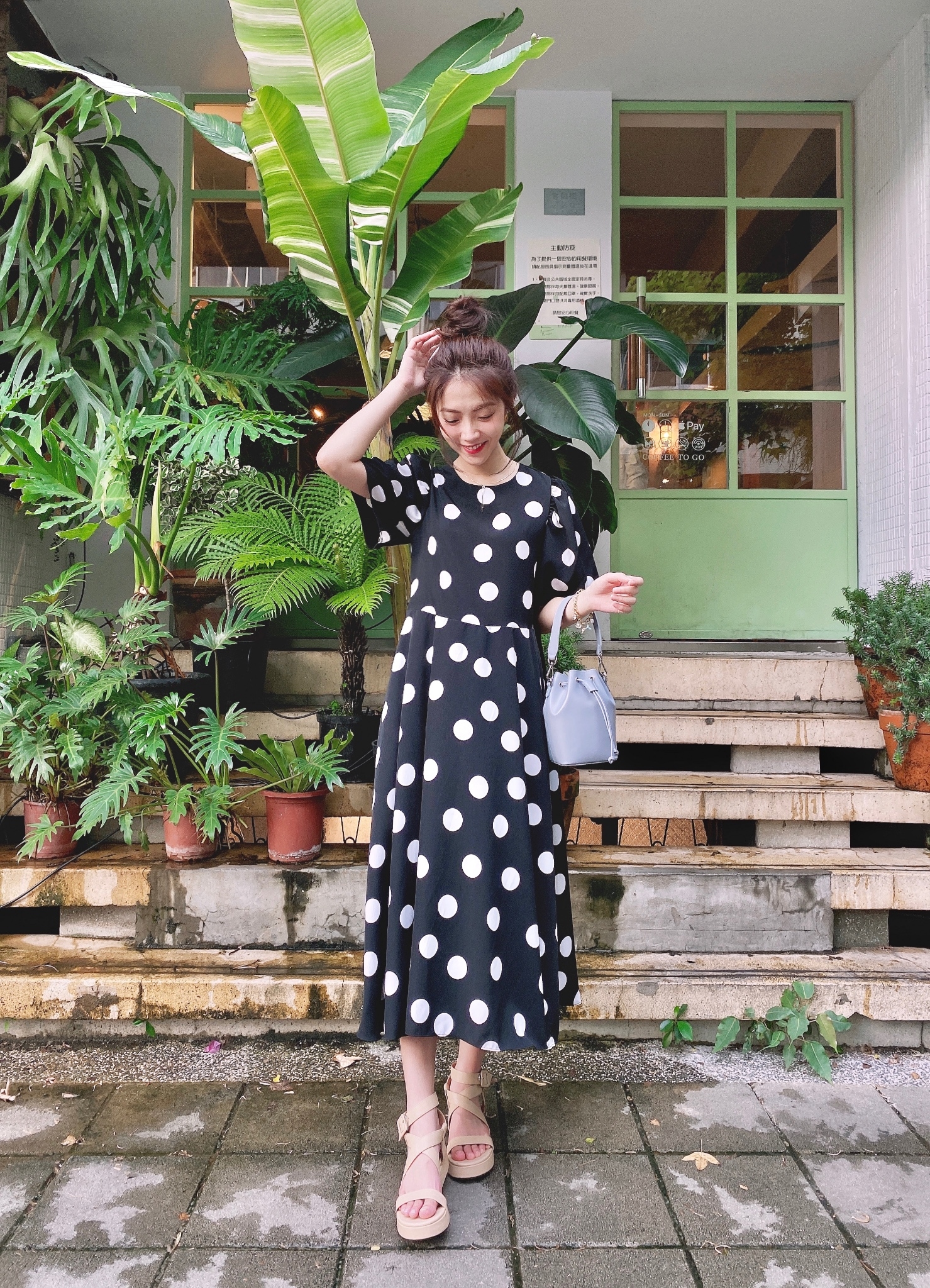 日感設計師下北澤大波點打褶洋裝