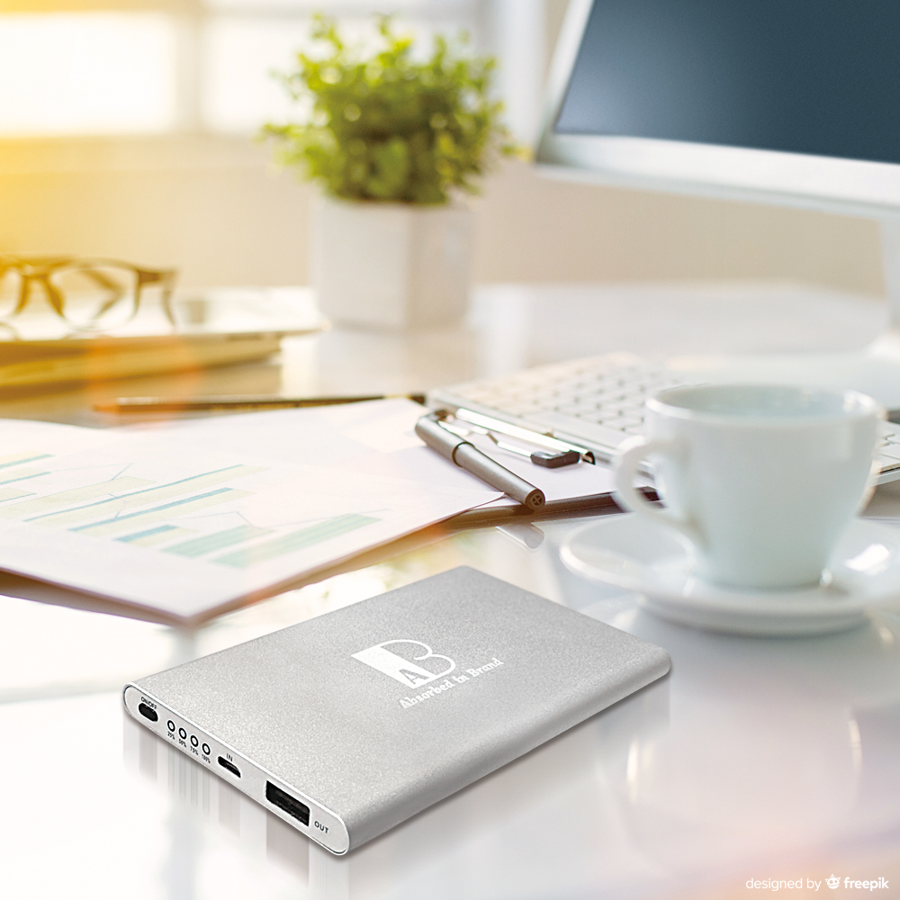 超薄鋁合金行動電源