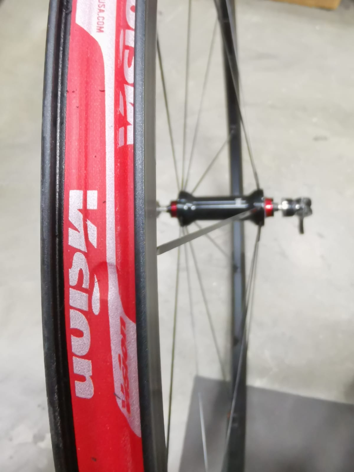 Vision Trimax 30 black (二手)