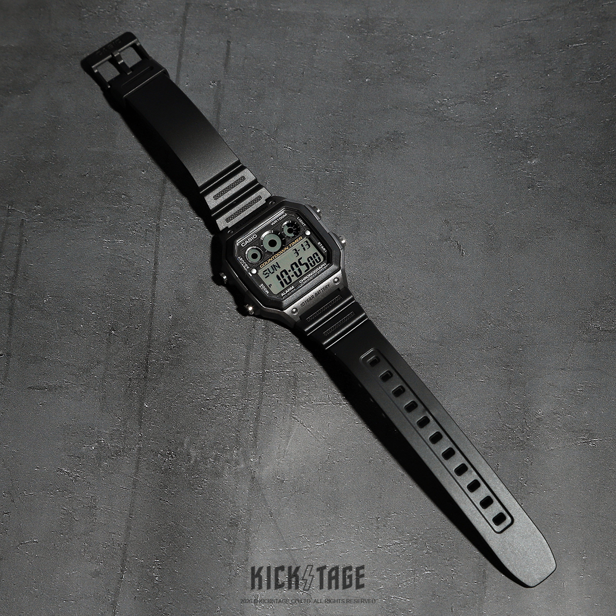 CASIO 黑灰 10年電力 世界時間 地圖 電子錶 卡西歐 100米防水【AE-1300WH-8A】