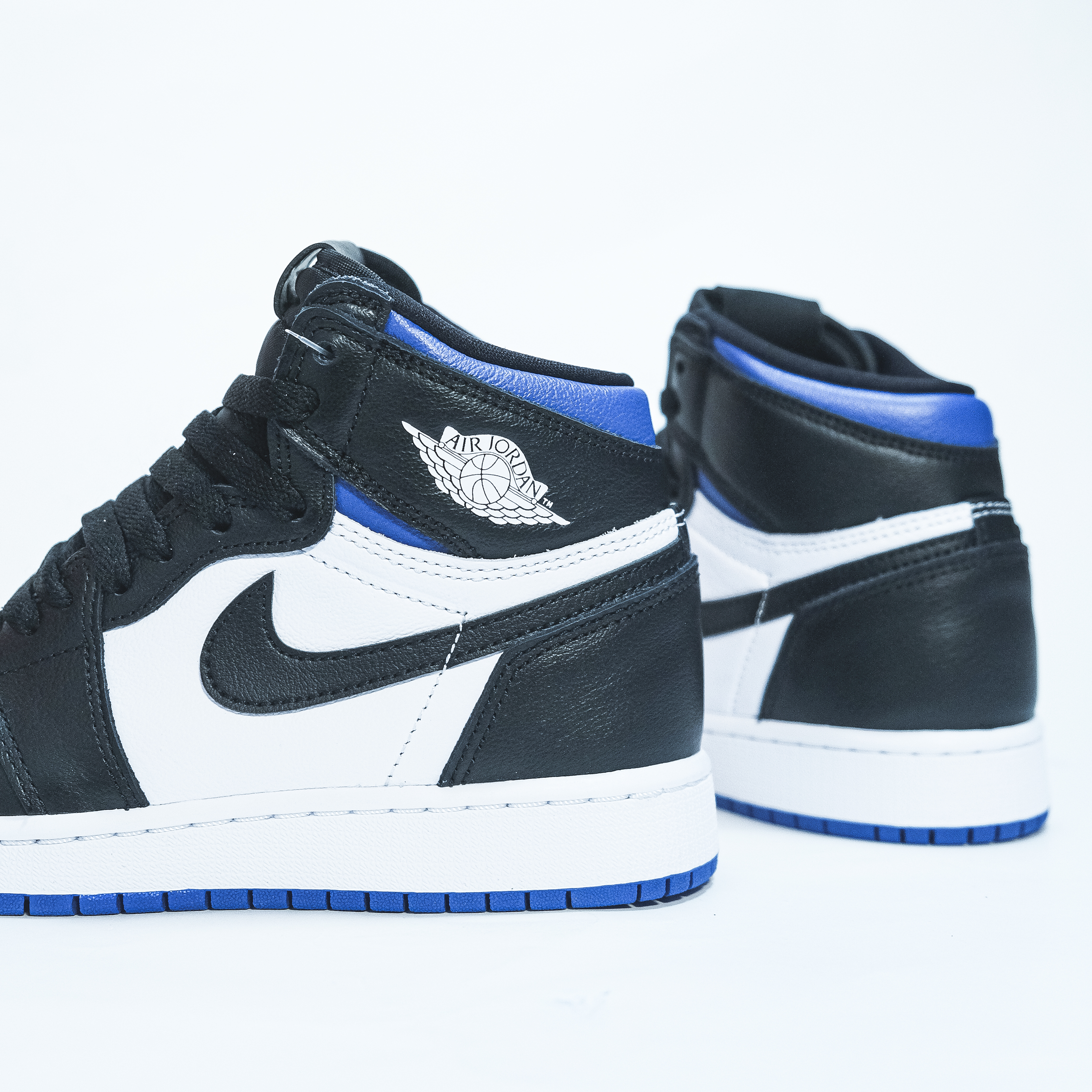 [現貨] Air Jordan Retro 1 High "Royal Toe" 555088-041