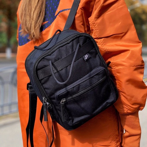 nike black tanjun backpack