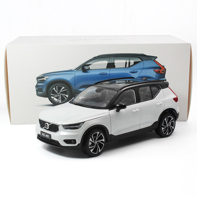 1/18 Volvo XC40 (White) (XC40)