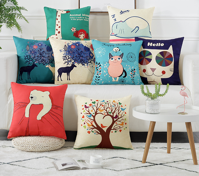 可愛俏皮動物抱枕