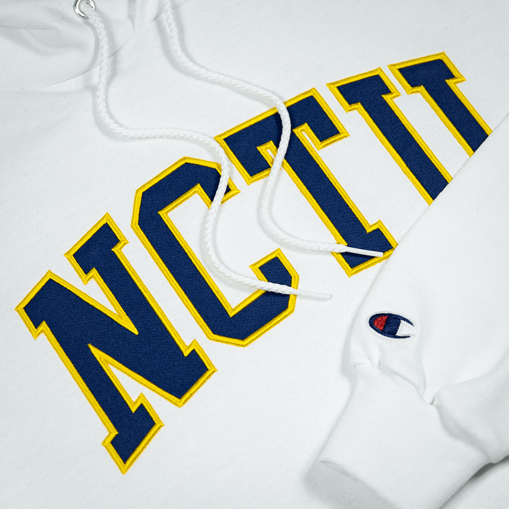 2024 NCTU DAY！Champion® 交通大學授權校園紀念帽T (白色)【預購】