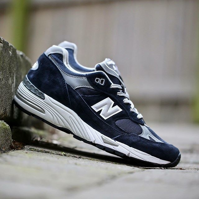 New Balance W991NV