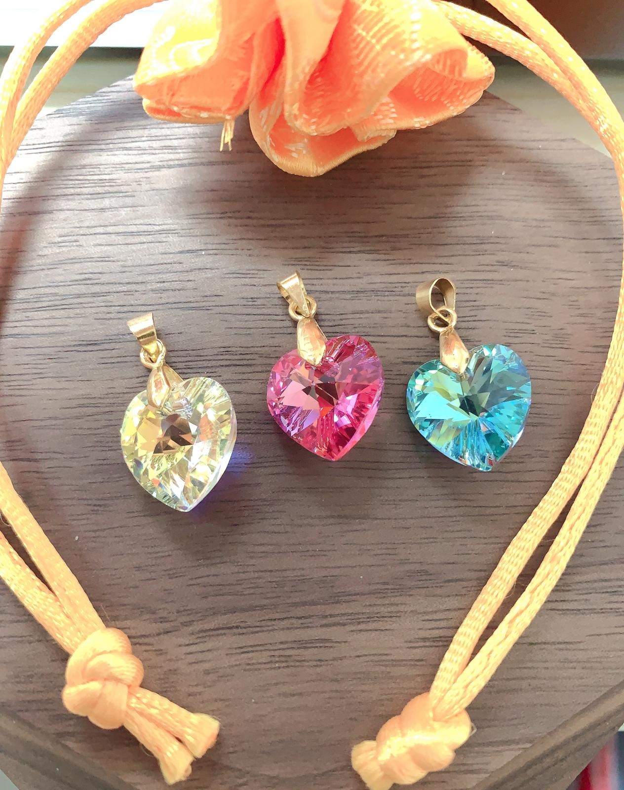 龍婆本廟恭請 心鎖愛情珠(顏色師傅每次供請不一樣 不能指定)