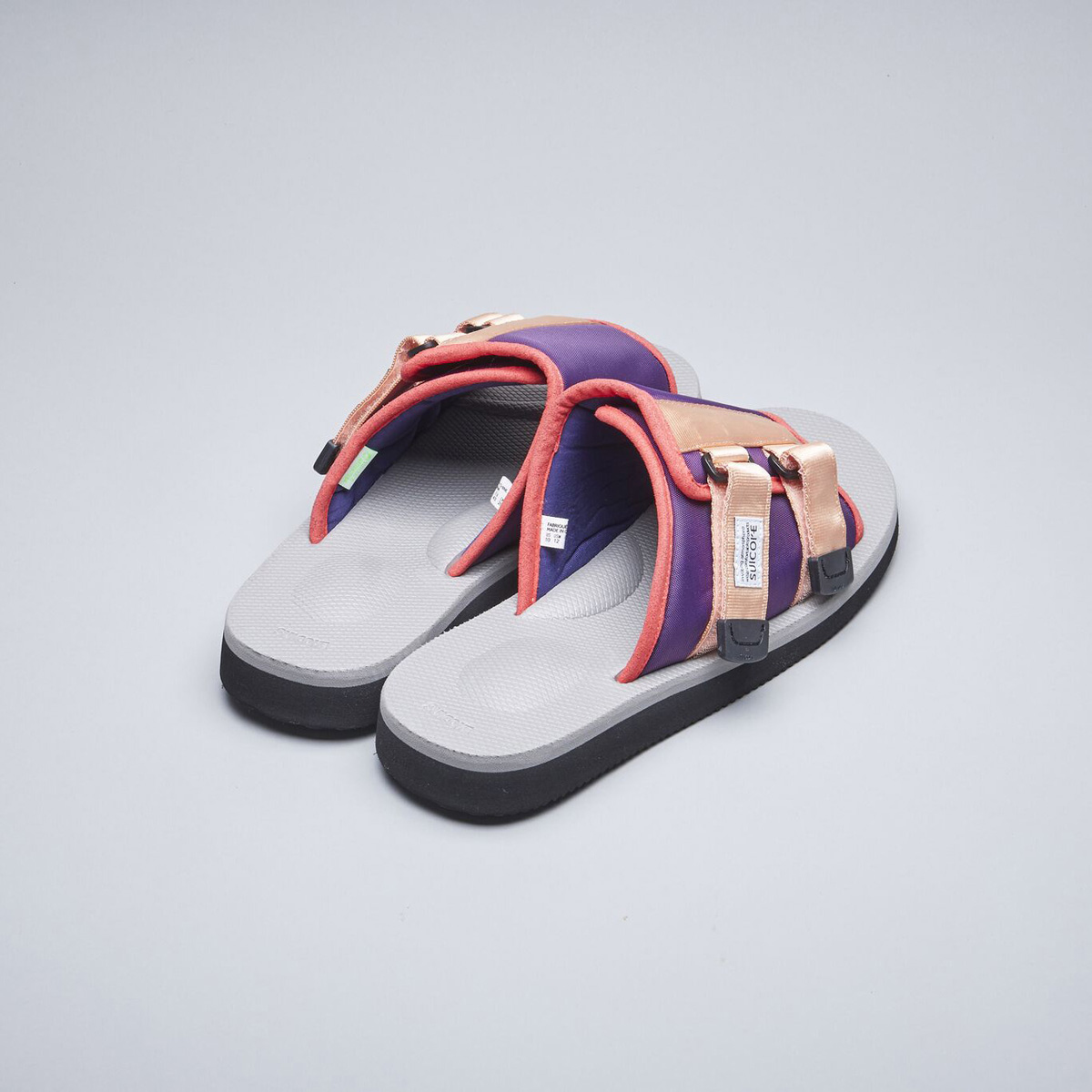 [出清商品售出無退換] SUICOKE KAW-CAB OG-081CAB 粉紅 灰底 灰粉 側扣 麂皮 拖鞋 魔鬼氈【SK20081CABPG】