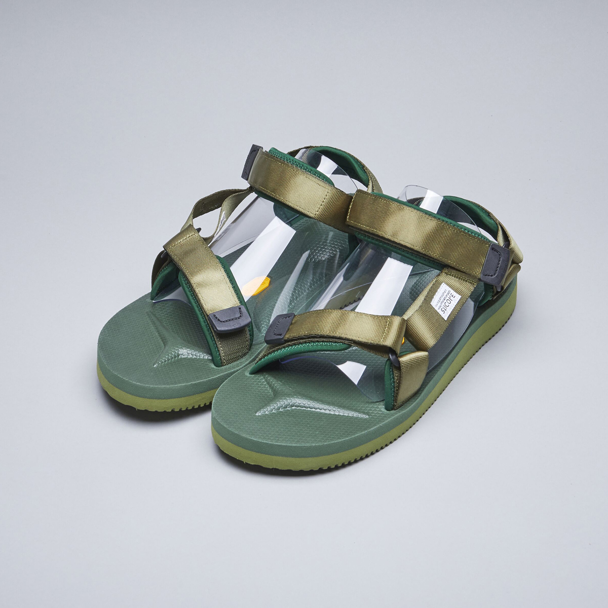 [出清商品售出無退換] SUICOKE DEPA-V2 OG-022V2 軍綠 涼鞋 尼龍 耐磨 魔鬼氈 VIBRAM 黃金大底【SK20022V2FG】