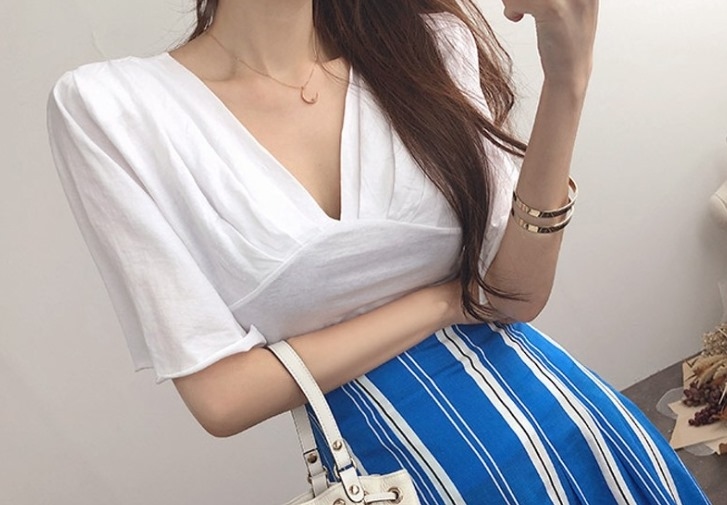 造型袖 V領上衣(杏/黑/白)