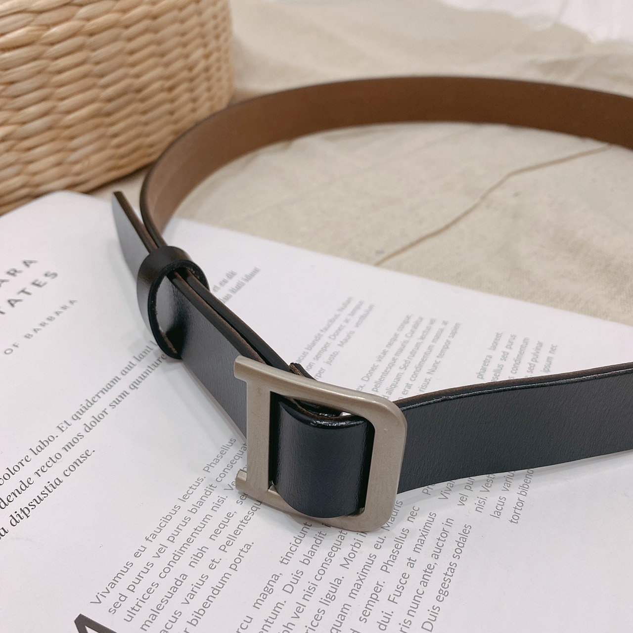 簡約D字皮帶/四色(免打洞)