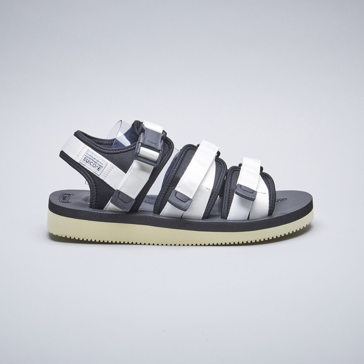 [出清商品售出無退換] SUICOKE GGA-V OG-052V 白色 涼鞋 尼龍 耐磨 魔鬼氈 塑膠扣 VIBRAM 黃金大底【SK20052VWH】