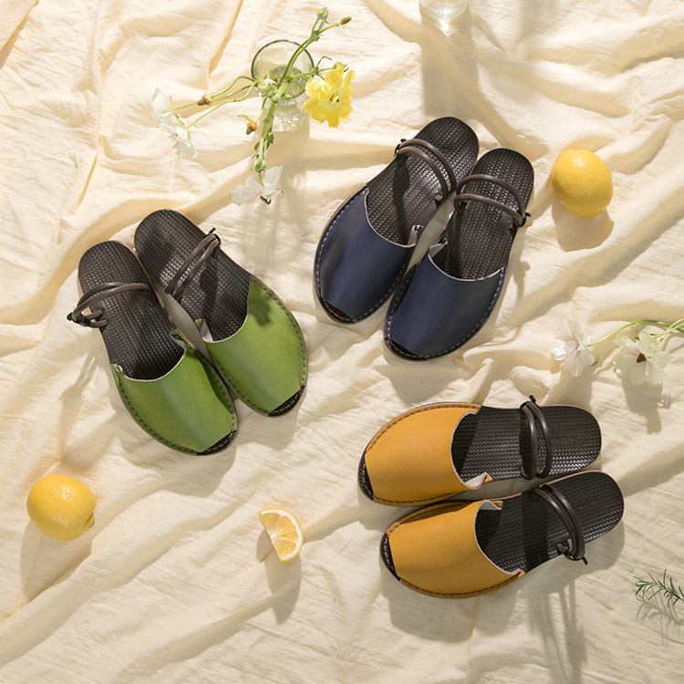 咬一口三穿夏真皮涼鞋