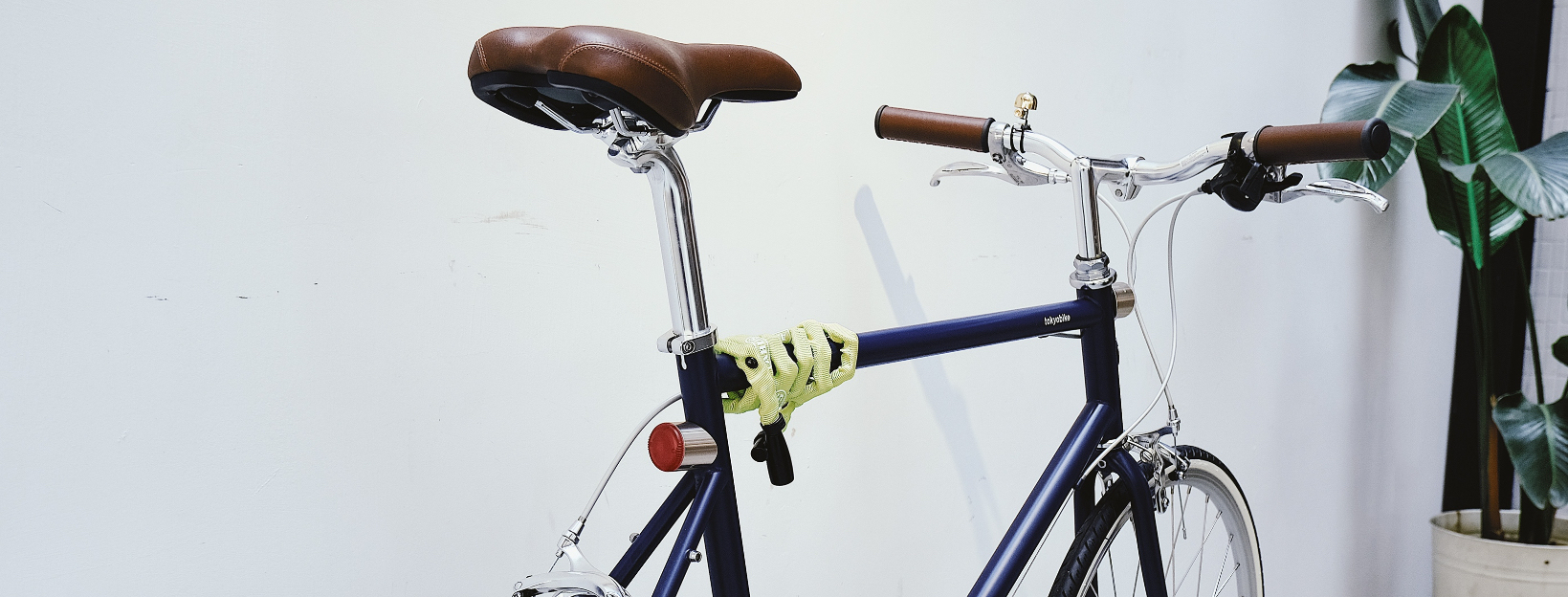 城市車安全防禦基礎配備：車燈、車鈴、車鎖