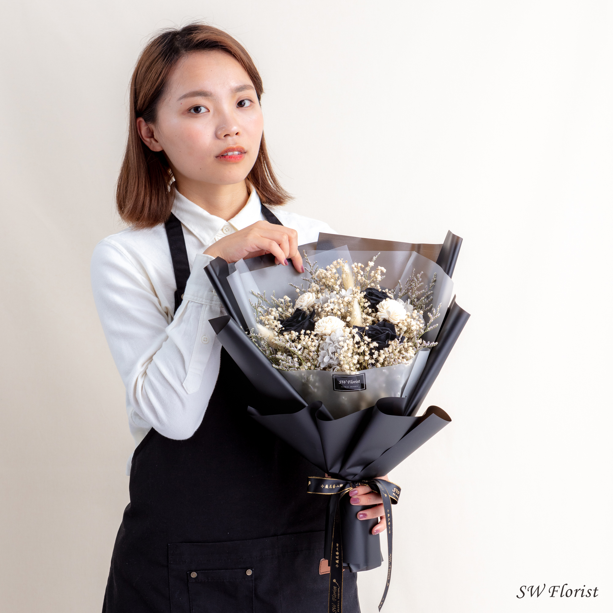 ｜你這個小壞壞 煙燻黑 永生花束 畢業花束 情人節禮物 大型花束｜