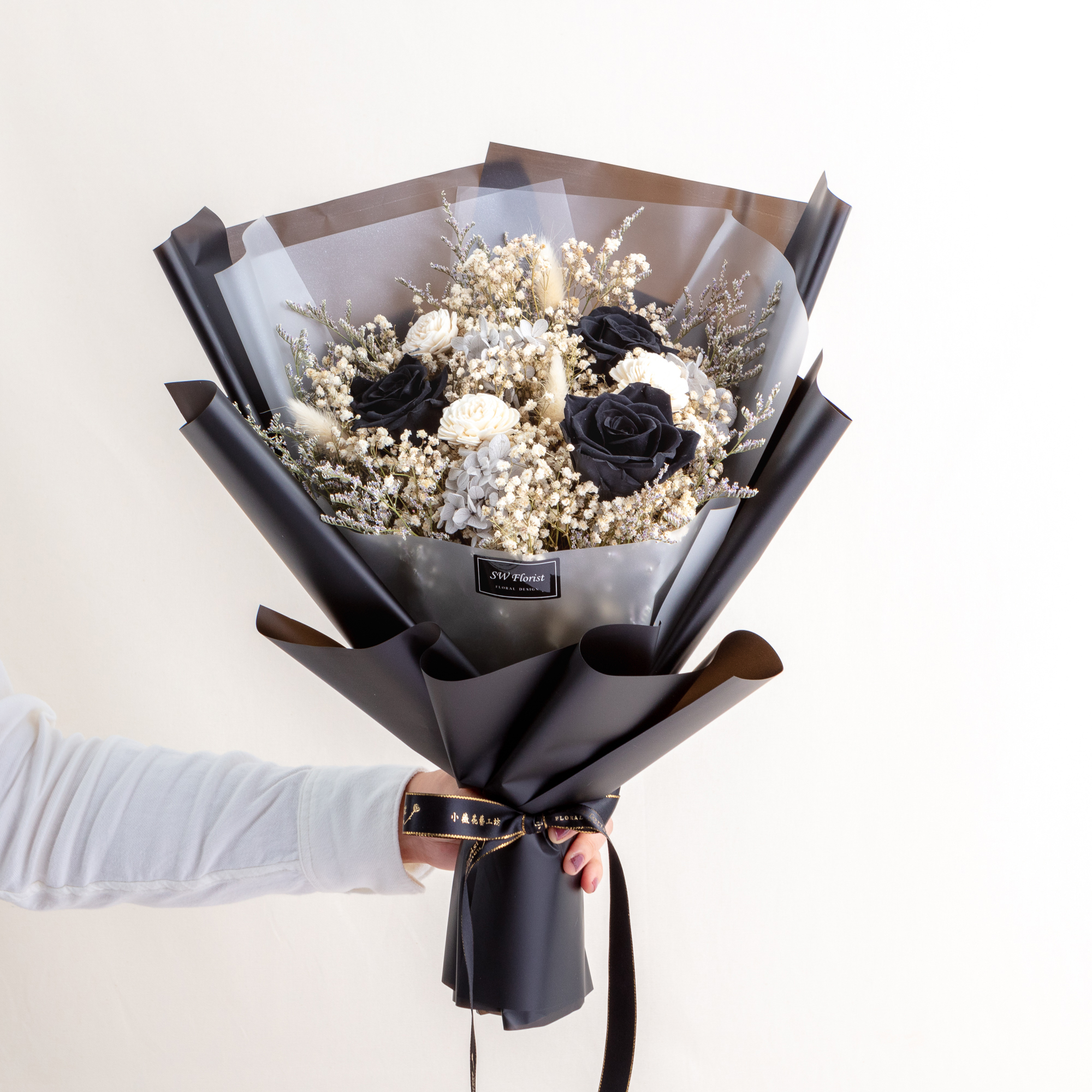 ｜你這個小壞壞 煙燻黑 永生花束 畢業花束 情人節禮物 大型花束｜
