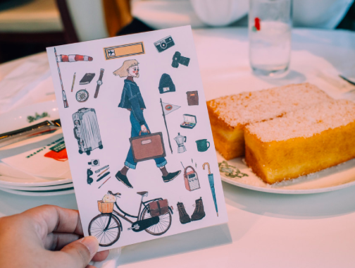 城市行者女孩明信片｜甜蜜生活