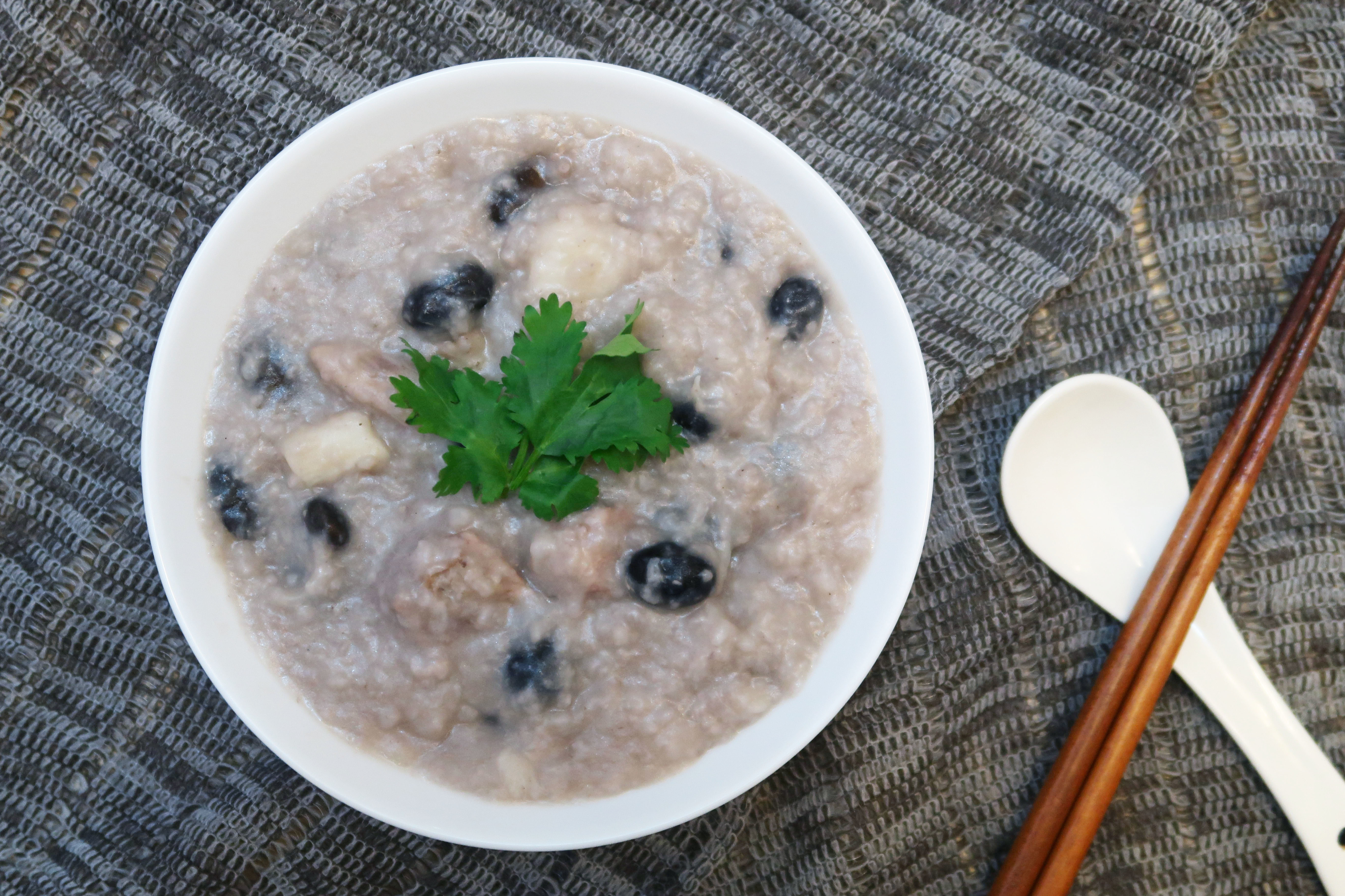 黑豆排骨山藥粥, 山藥, 排骨, 粥, 排骨 做法,食譜, 家常菜, 煮餸,食療,粥 食譜