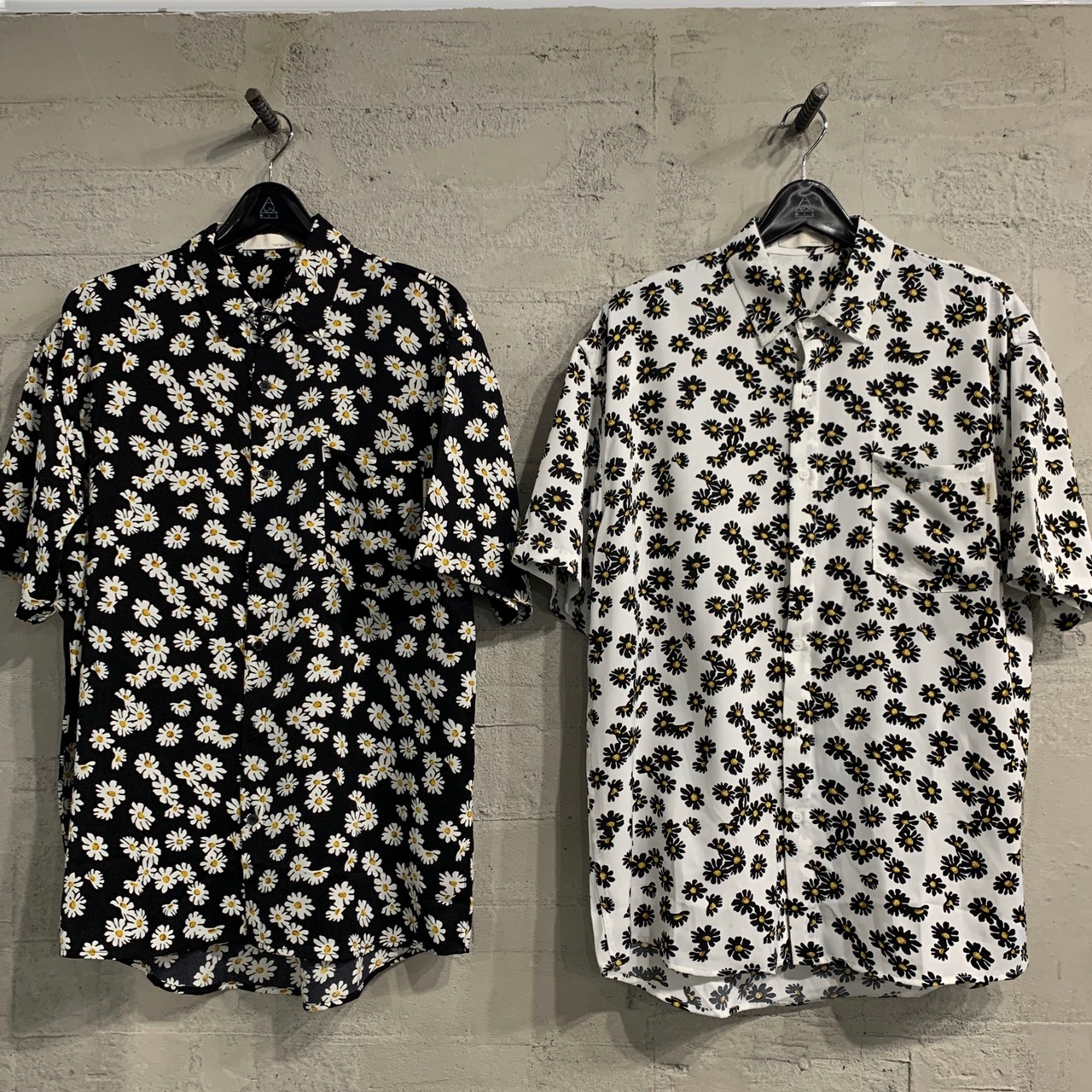 韓國 滿版 雛菊 小花 雪紡 短袖 襯衫