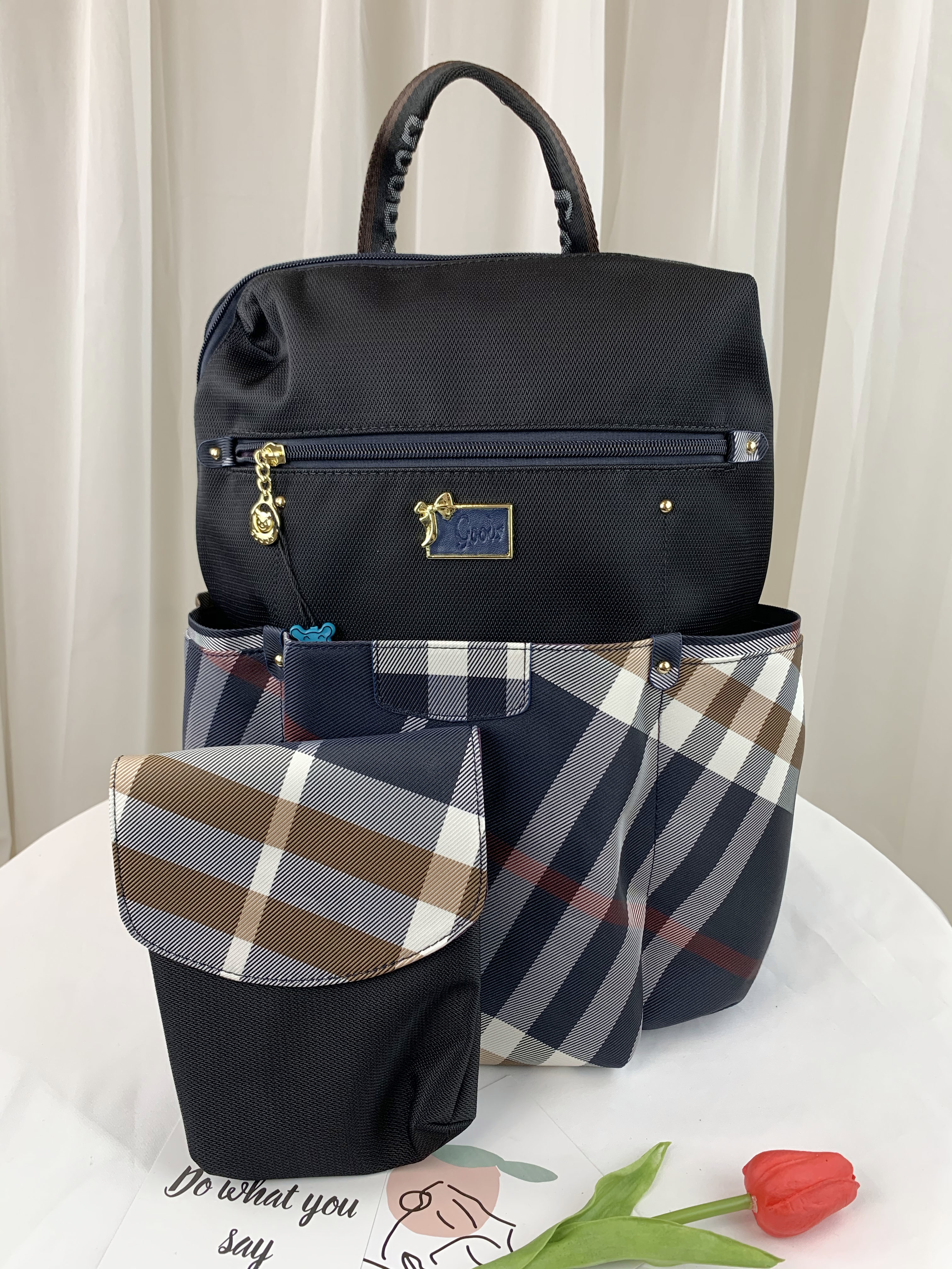 GOODS 大格黑 經典拼色運動風後背包 #2559