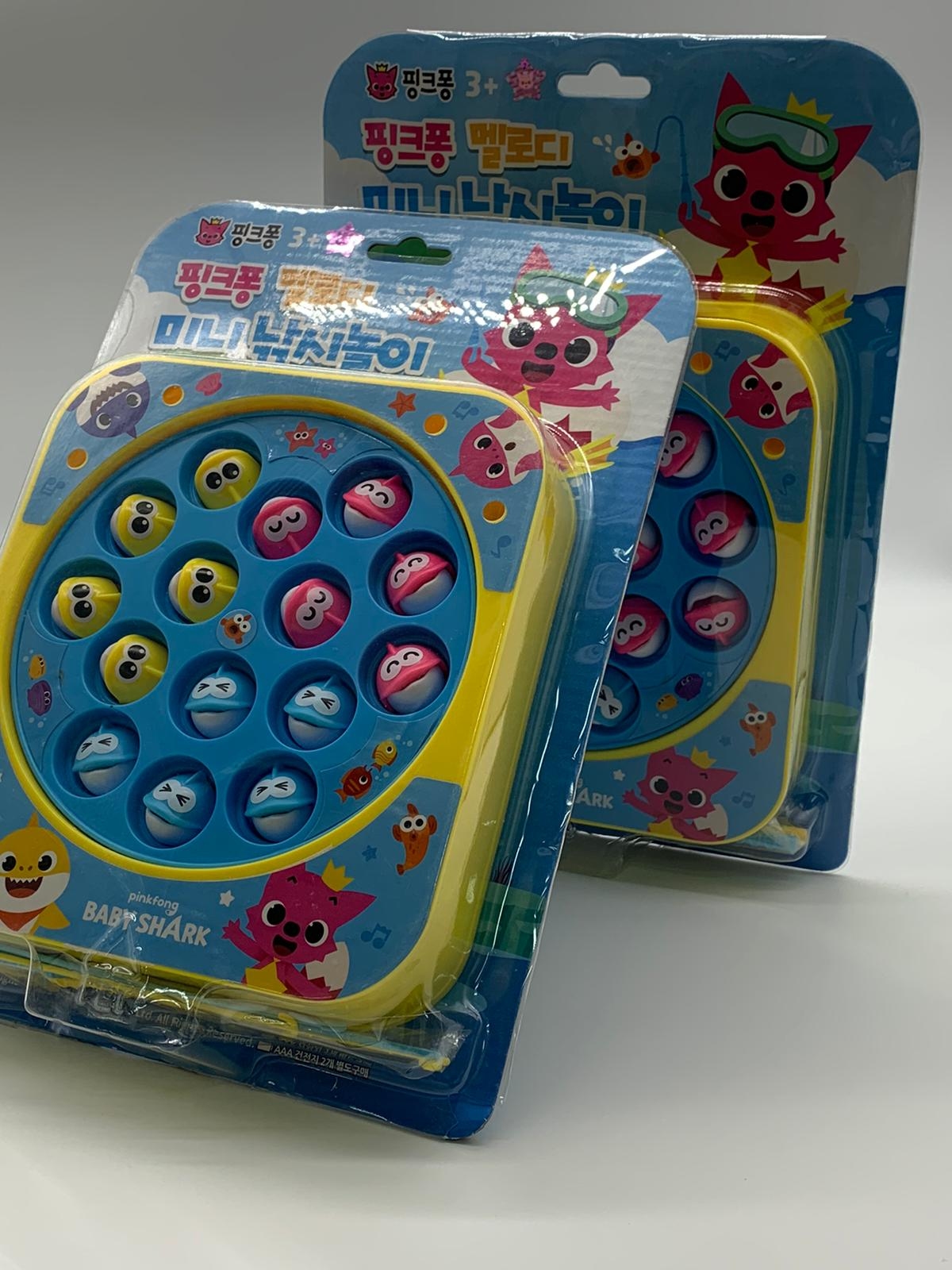 Pinkfong Baby Shark 釣魚遊戲