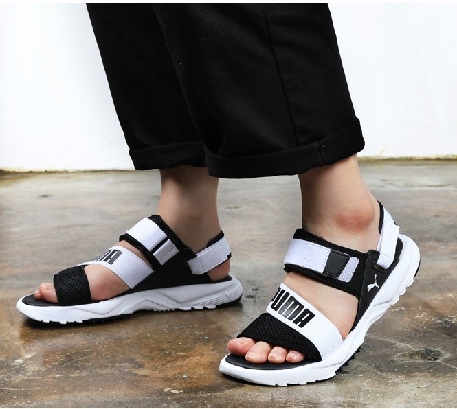 js trail sandals