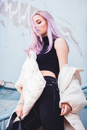 about punky colour London girl