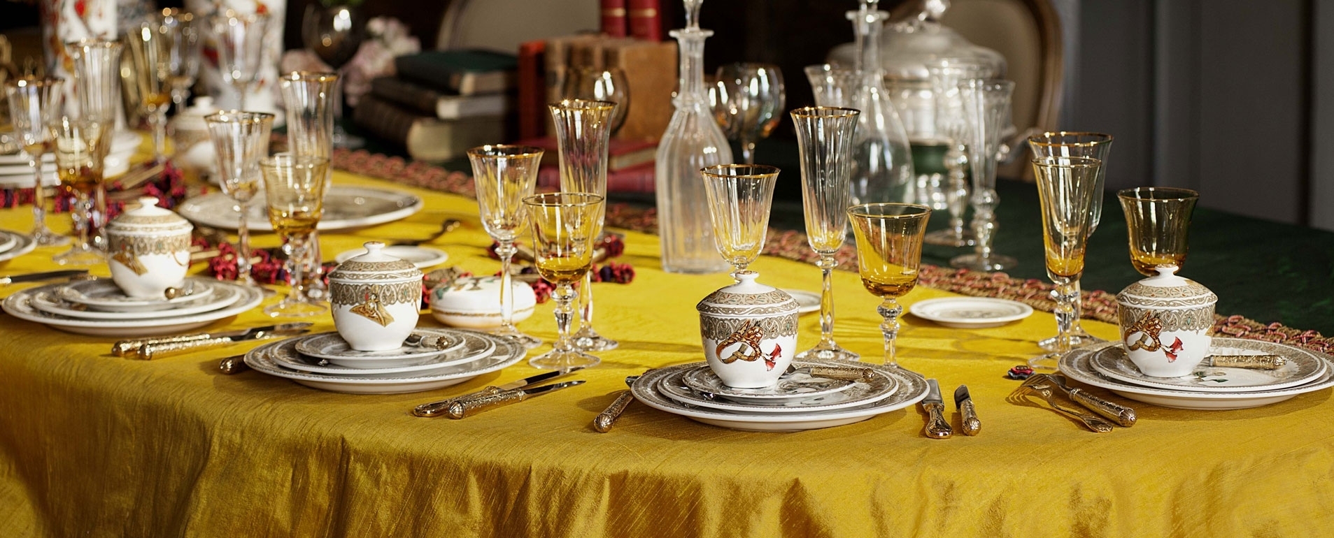 Breakfast Cup & Saucer (Set of 2)