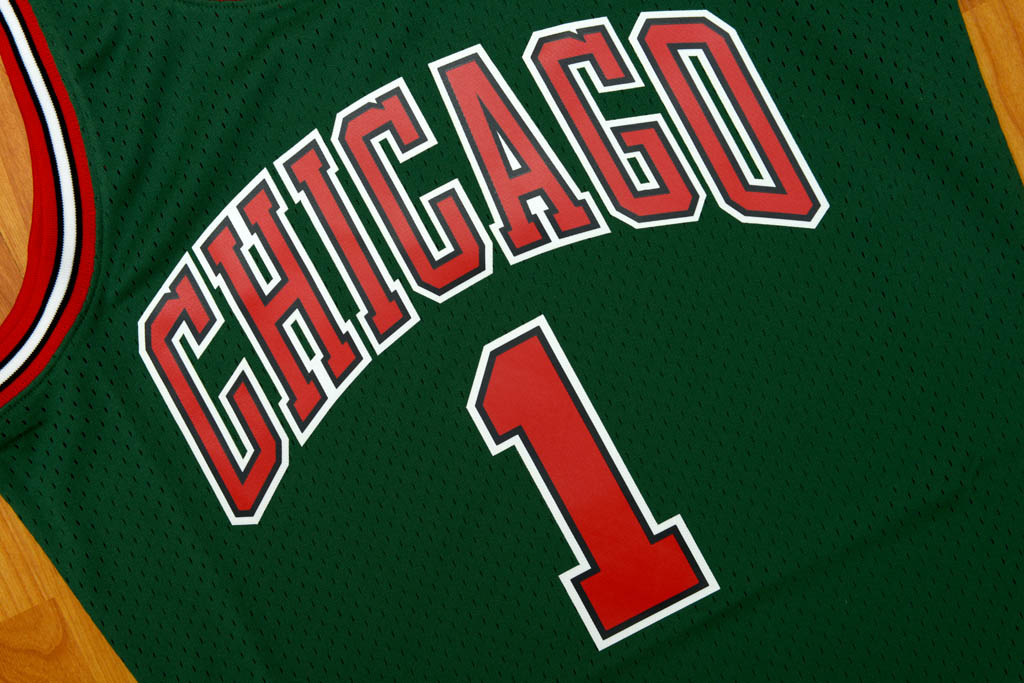 Mitchell & Ness  芝加哥公牛隊 Derrick Rose 2008-2009 復刻 Swingman 球衣
