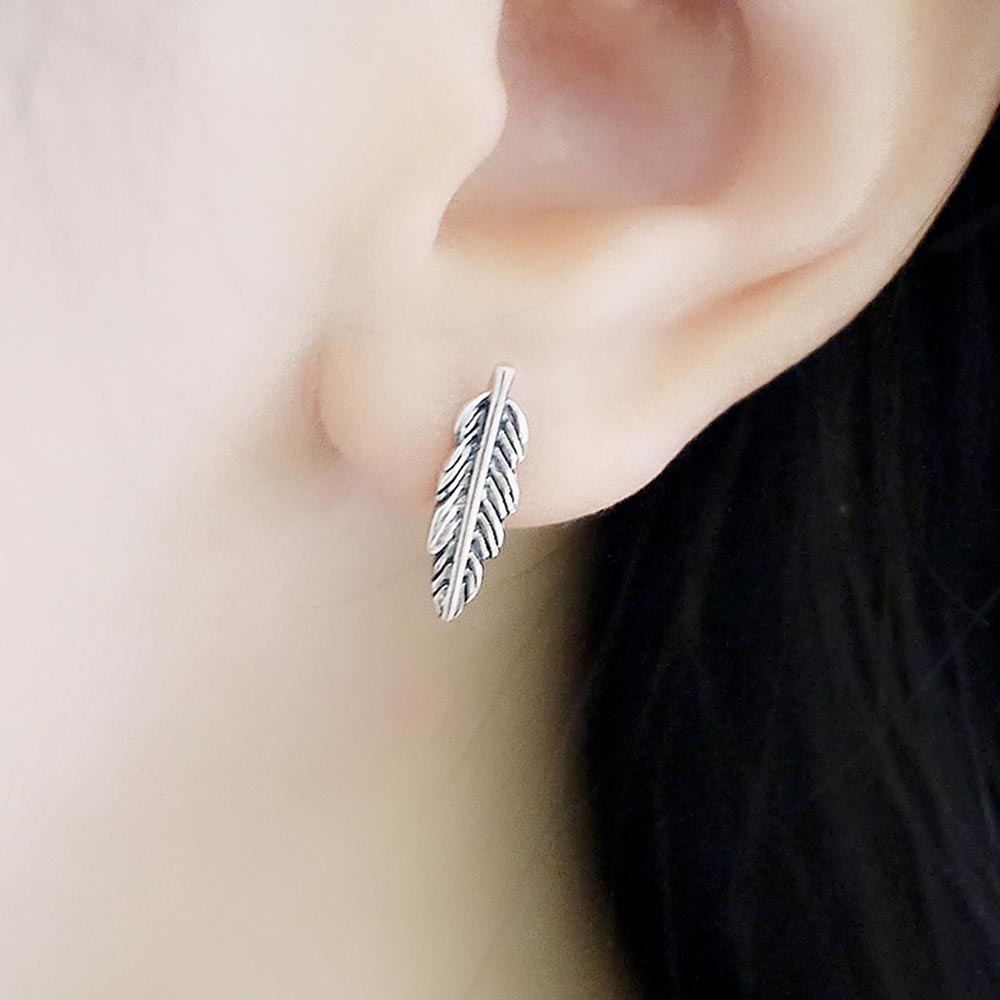 羽毛純銀耳環/SE520| 簡約 復古中性 男生耳釘 男生禮物