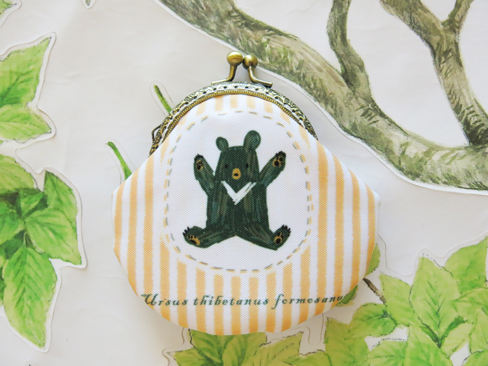 淺駝棕小黑熊雙面零錢口金包