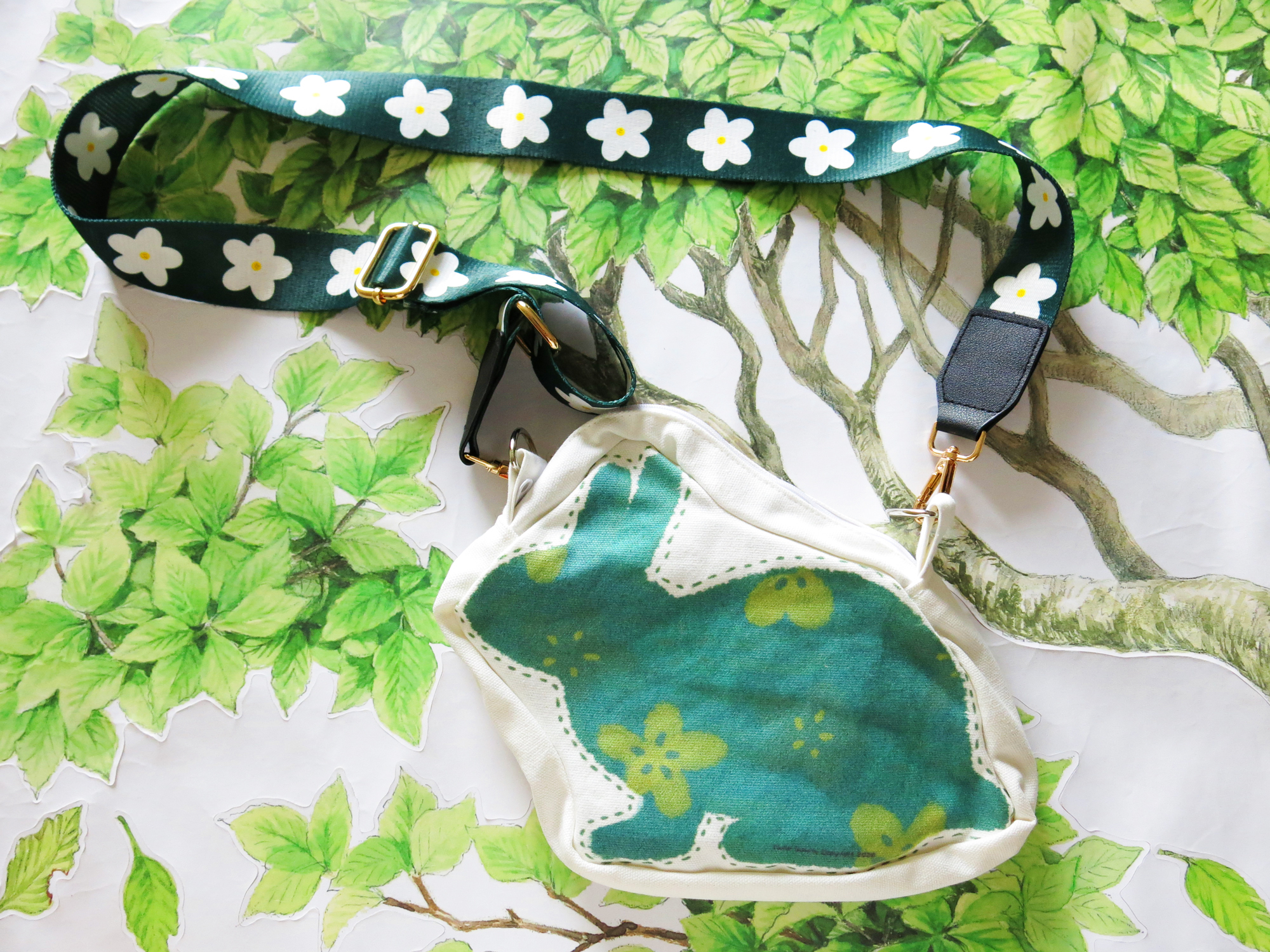 綠花兔造型帆布單肩包