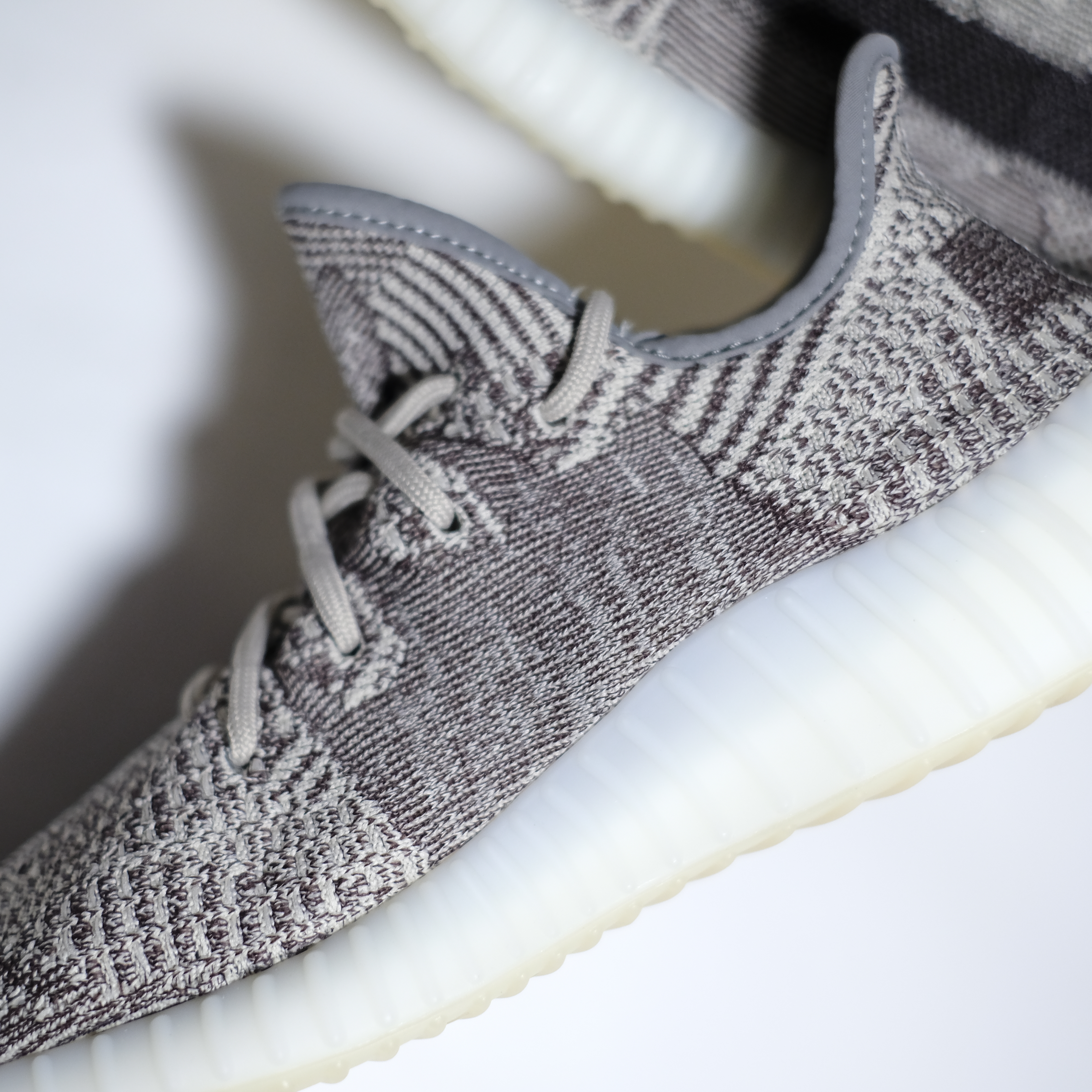 [現貨] Yeezy Boost 350v2 "Zyon" FZ1267