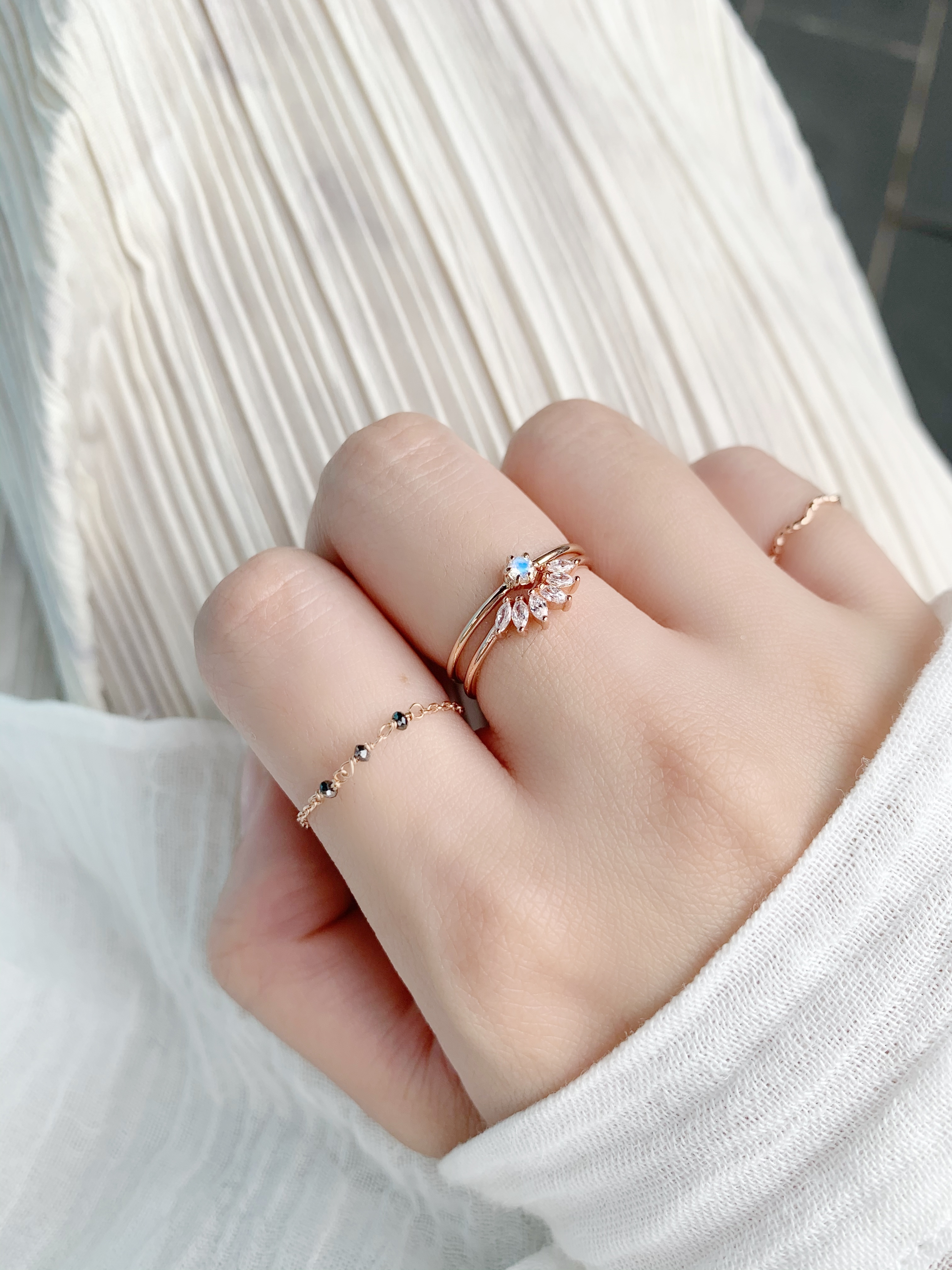 14K三顆黑鑽原礦簡約鍊戒