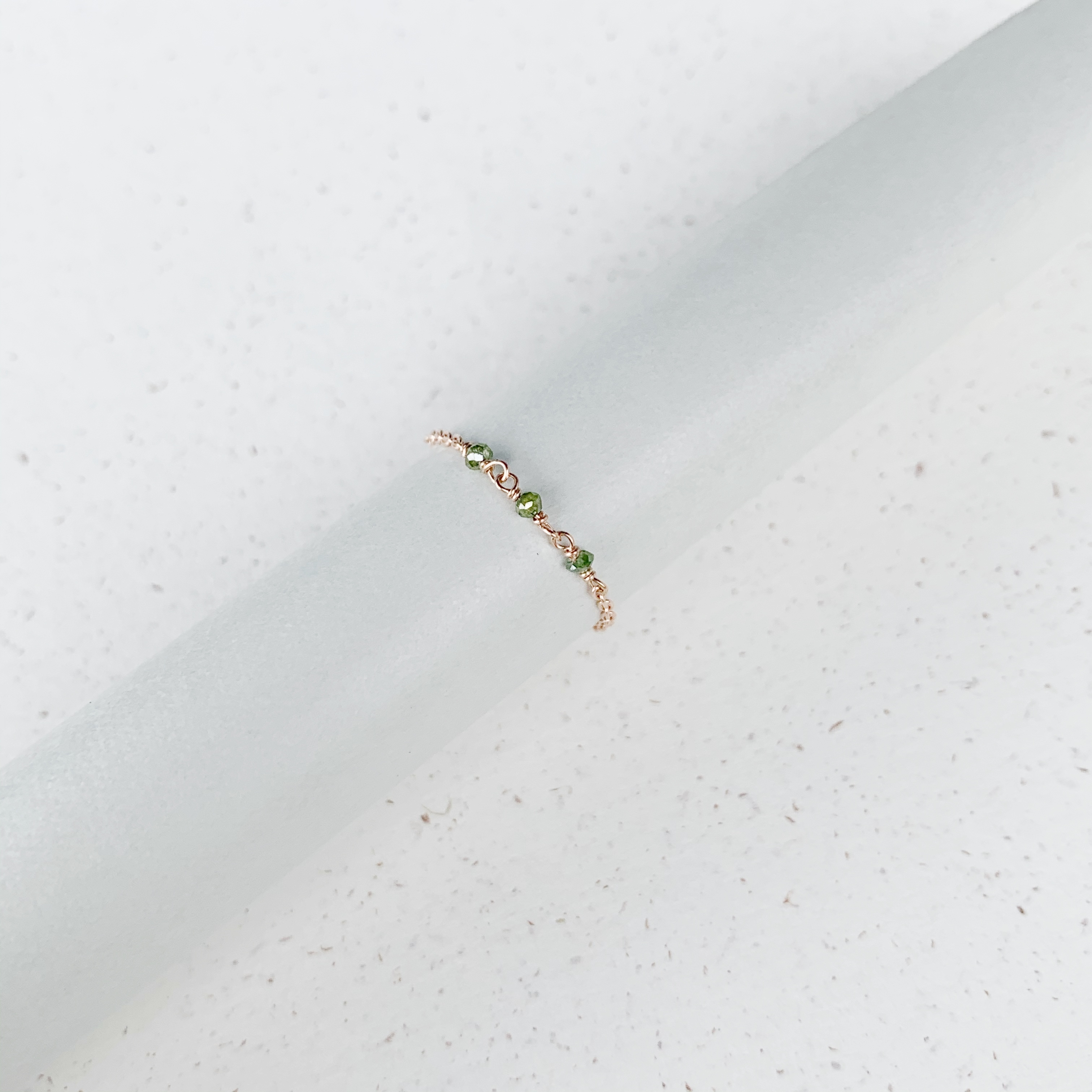 14K三顆綠鑽原礦簡約鍊戒