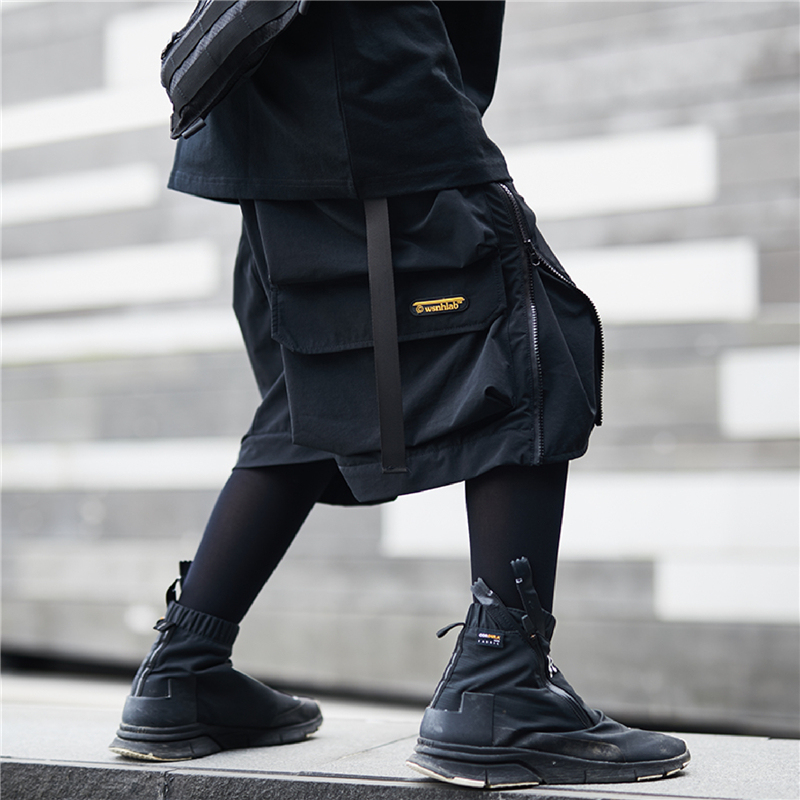 機能立體多口袋拉鍊五分短褲