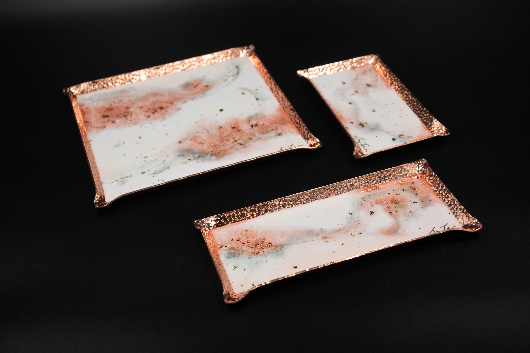 溫柔堅定 玫瑰金方形錘盤