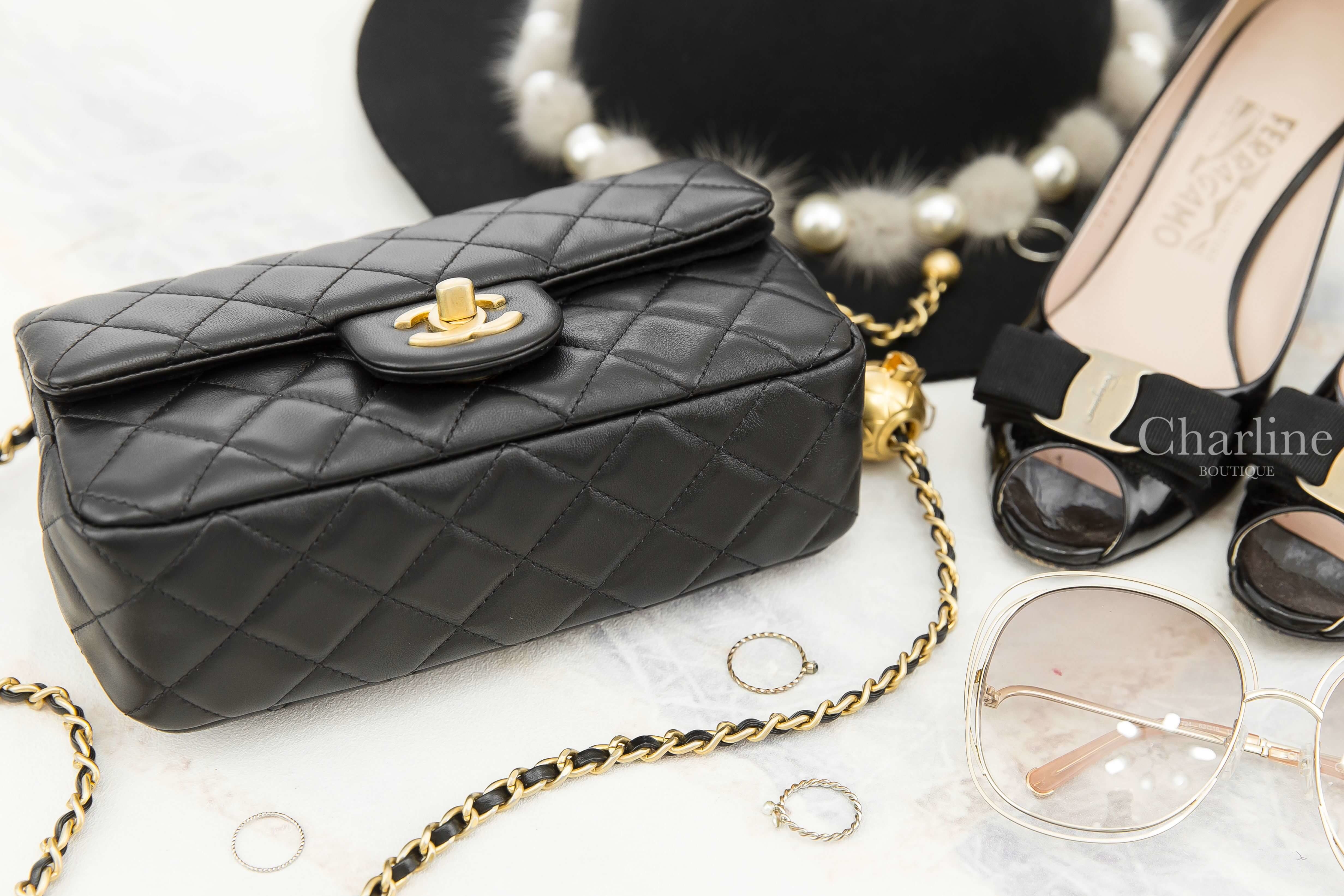 Chanel Flap Bag 黑色金CC金色小珠鍊帶20cm小羊皮菱格紋肩背包-Charline Boutique 精品代購