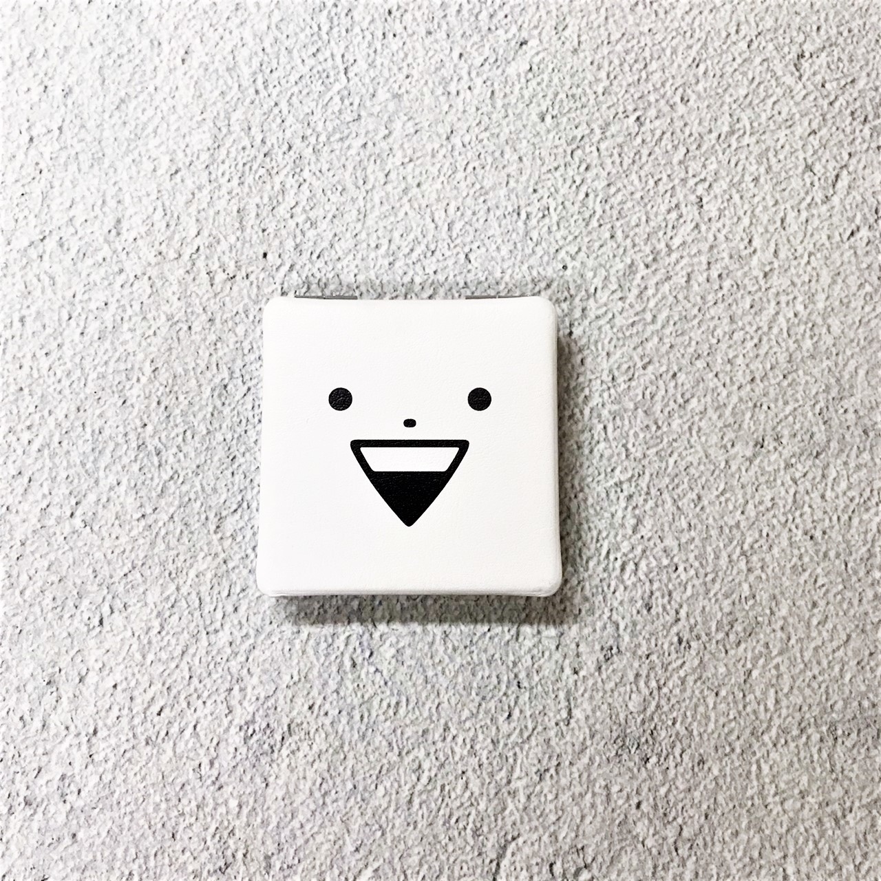 Usagyuuun-方鏡-大臉款