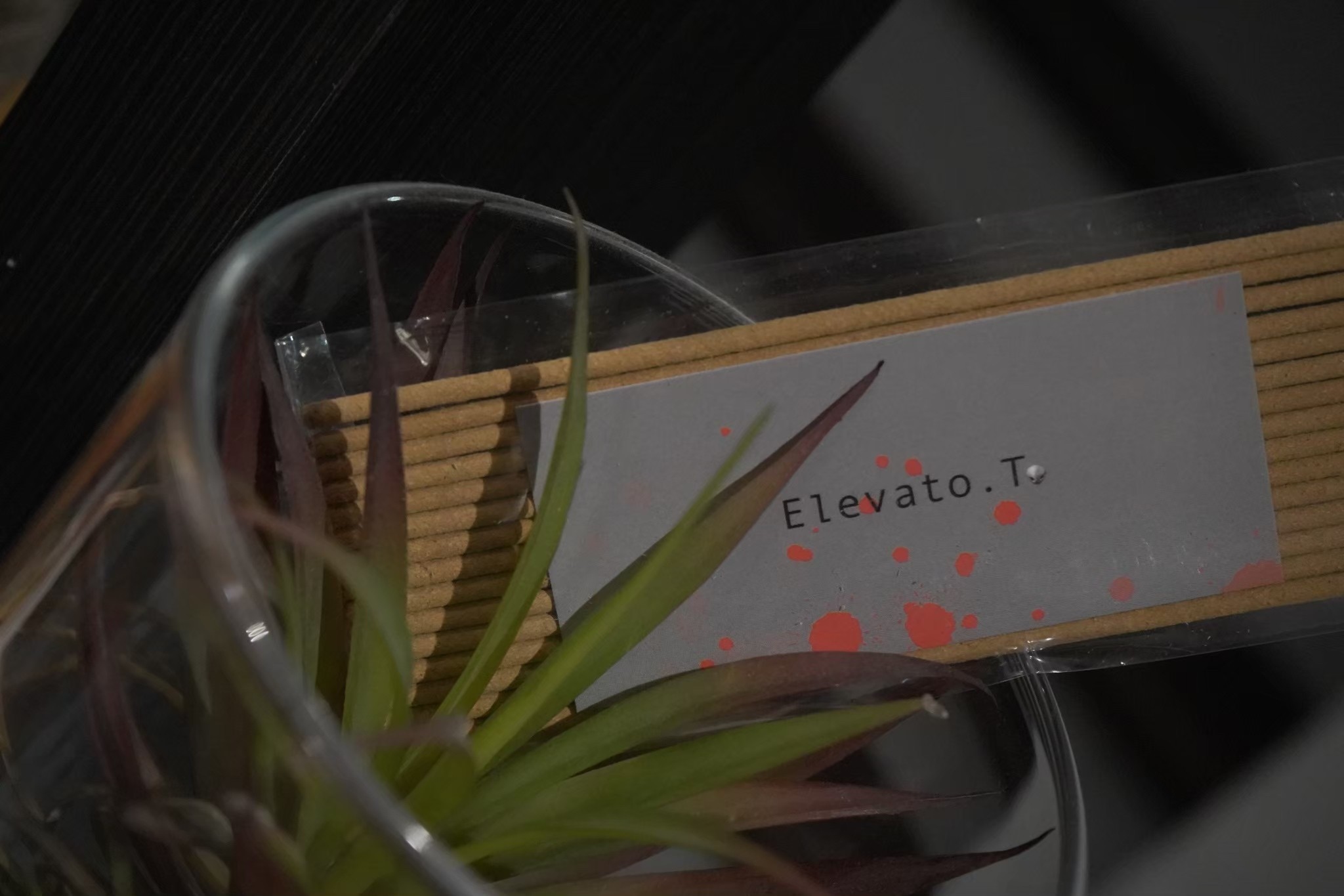 Elevato T 手作線香 Animato 百里香柑橘