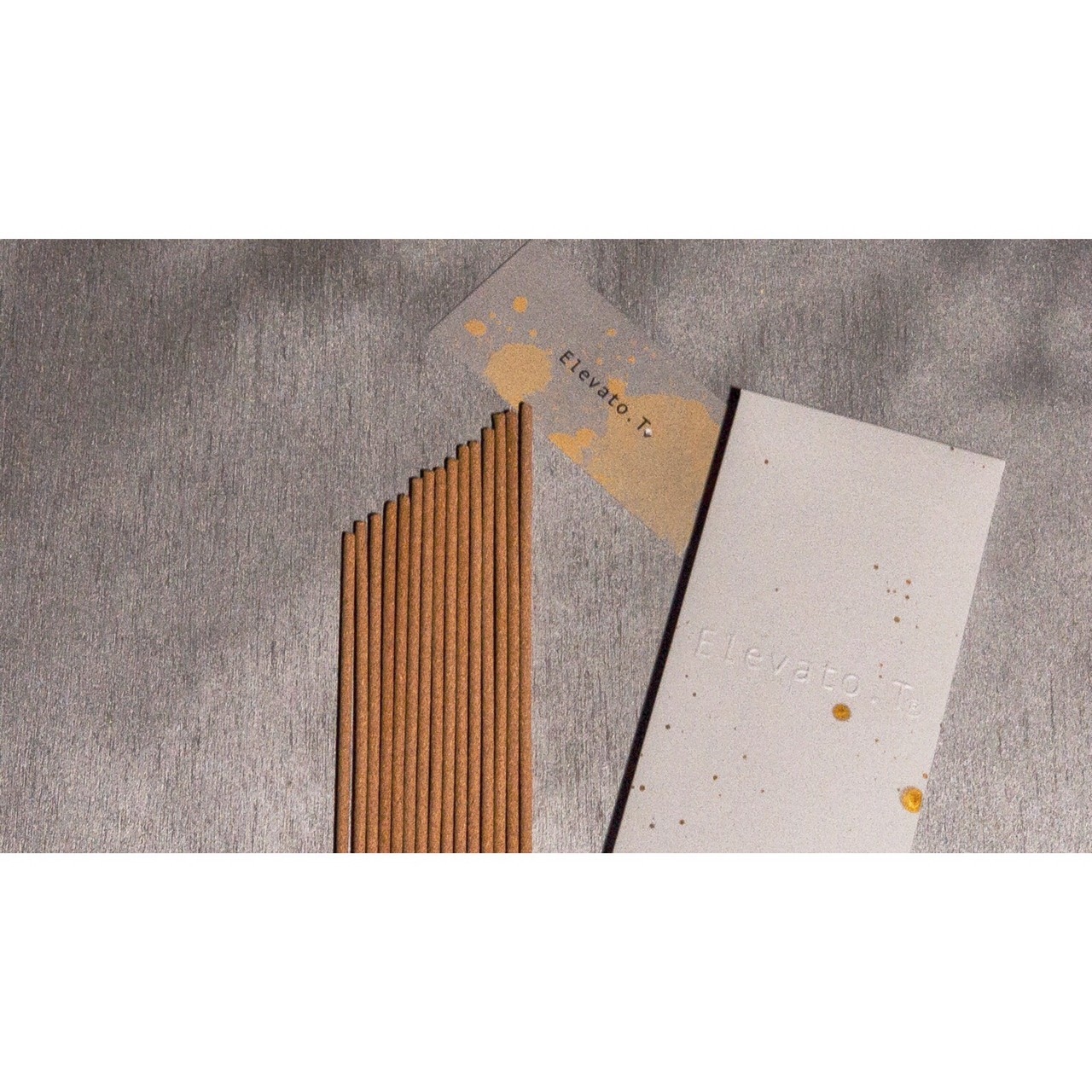 Elevato T 手作線香 NOBILE 康乃馨